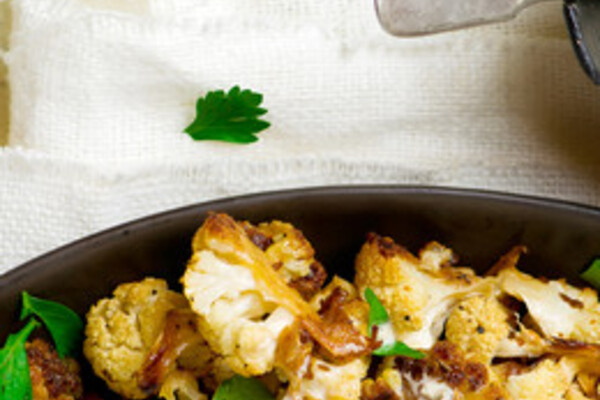 Roasted Cauliflower with Spicy Tahini Sauce