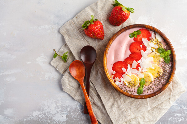 Peanut Butter Berry Smoothie Bowl 