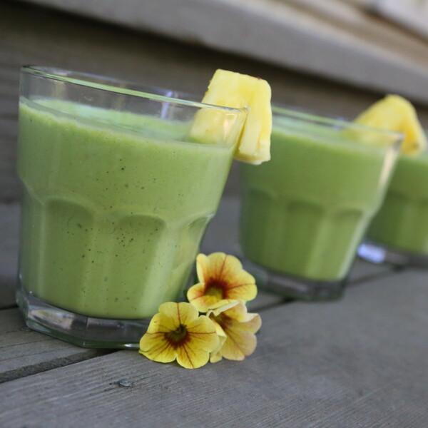 Pineapple Green Smoothie