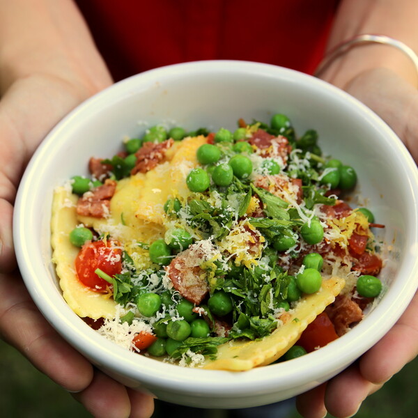 Ravioli with Peas and Ham